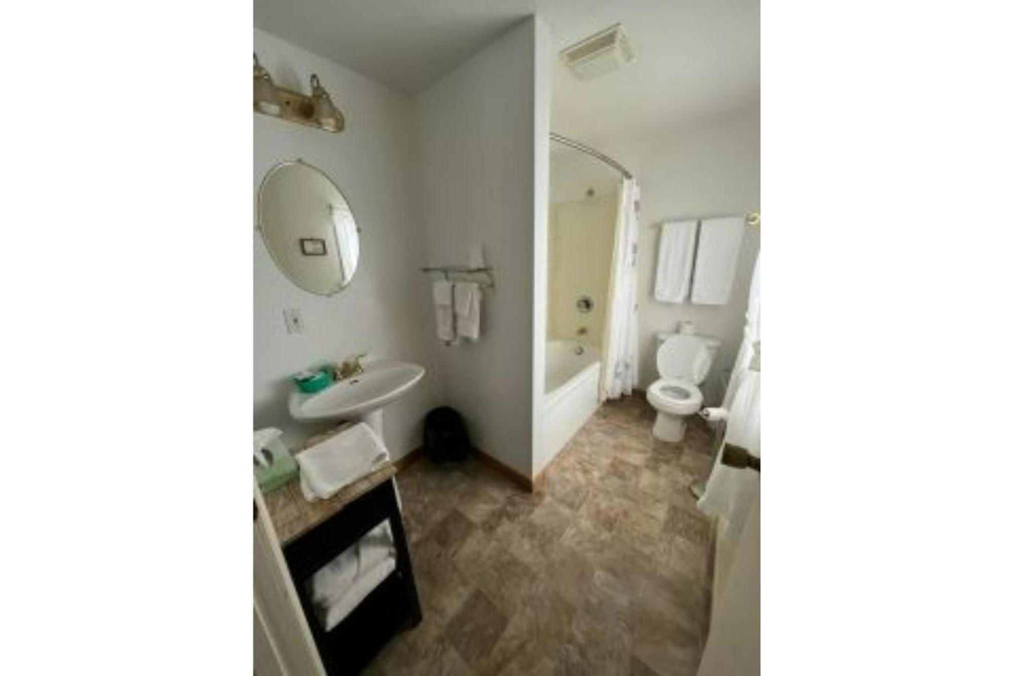 The Bavarian Manor Hotel Purling Quarto foto